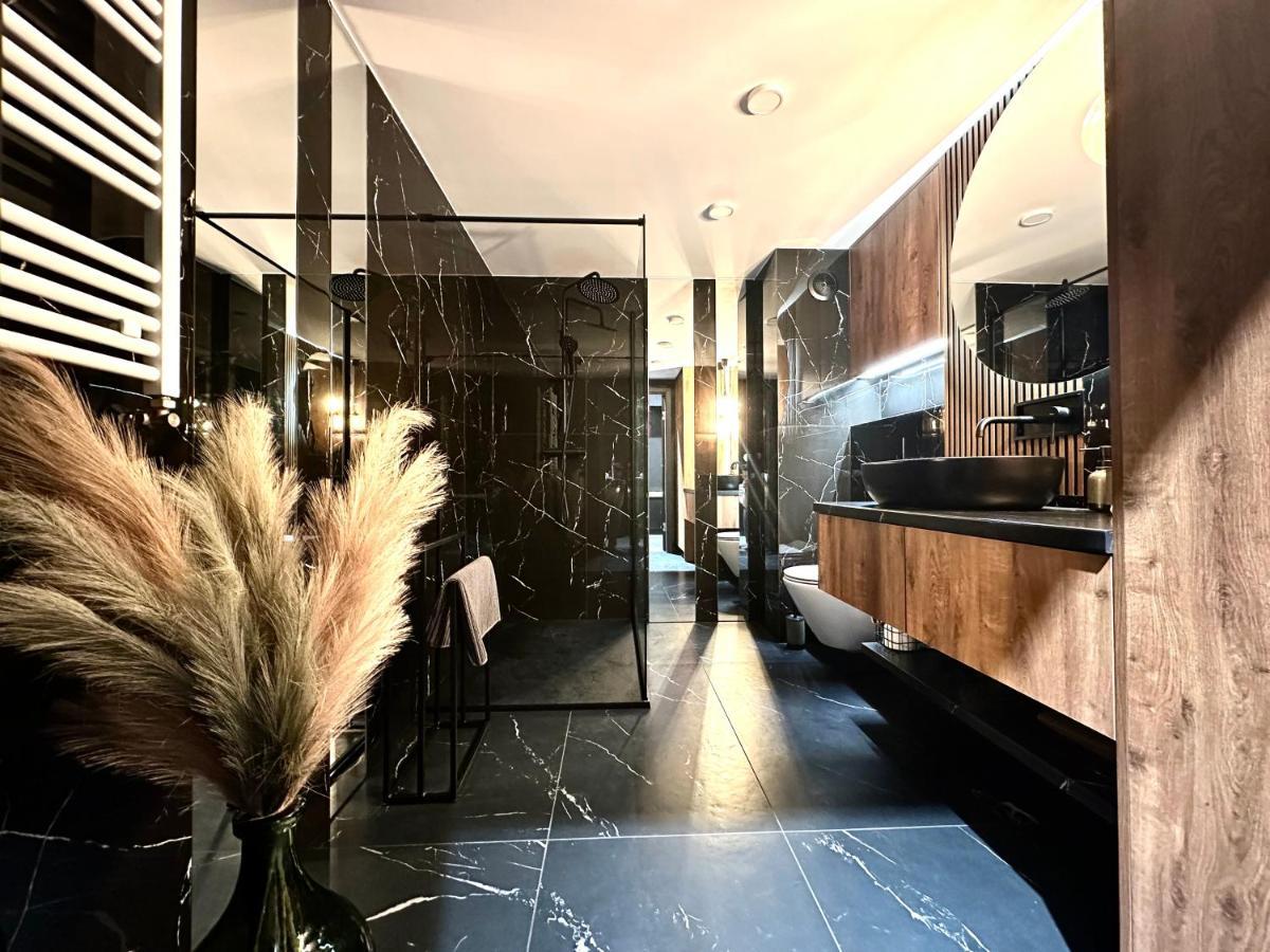 Michalczyka 1D - Self Check-In 20H - Parking Apartment - Wroclaw, Wroclaw